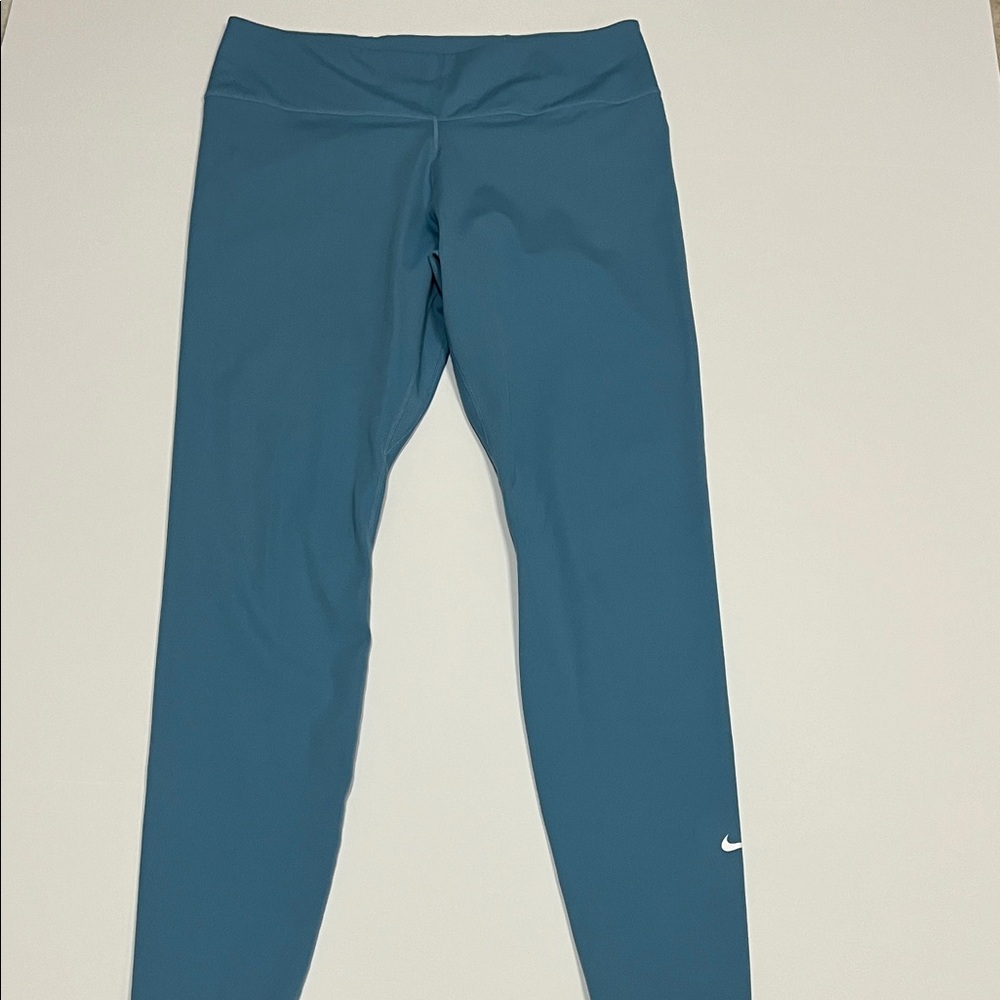 Nike Women's Teal Leggings - Size Large
